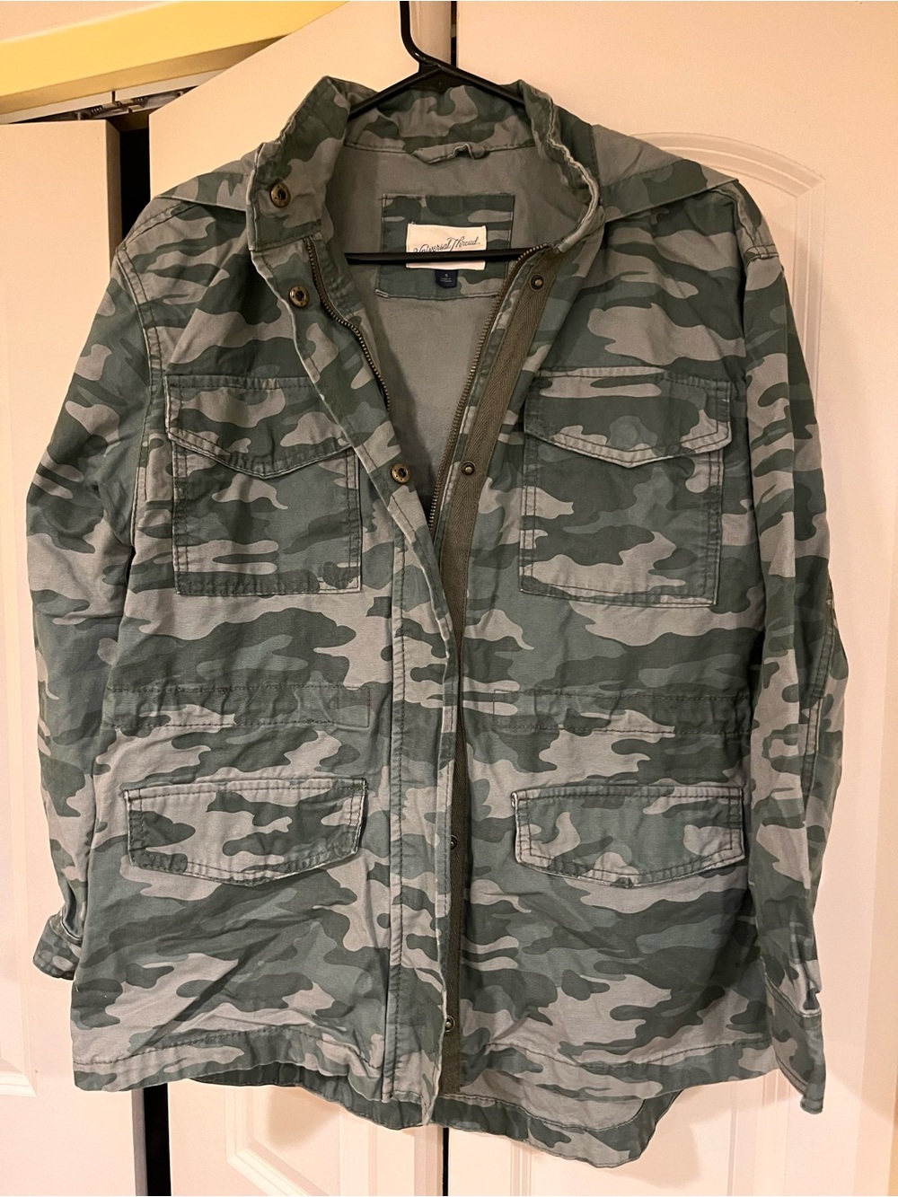 Universal Thread Green Camo Utility Jacket
